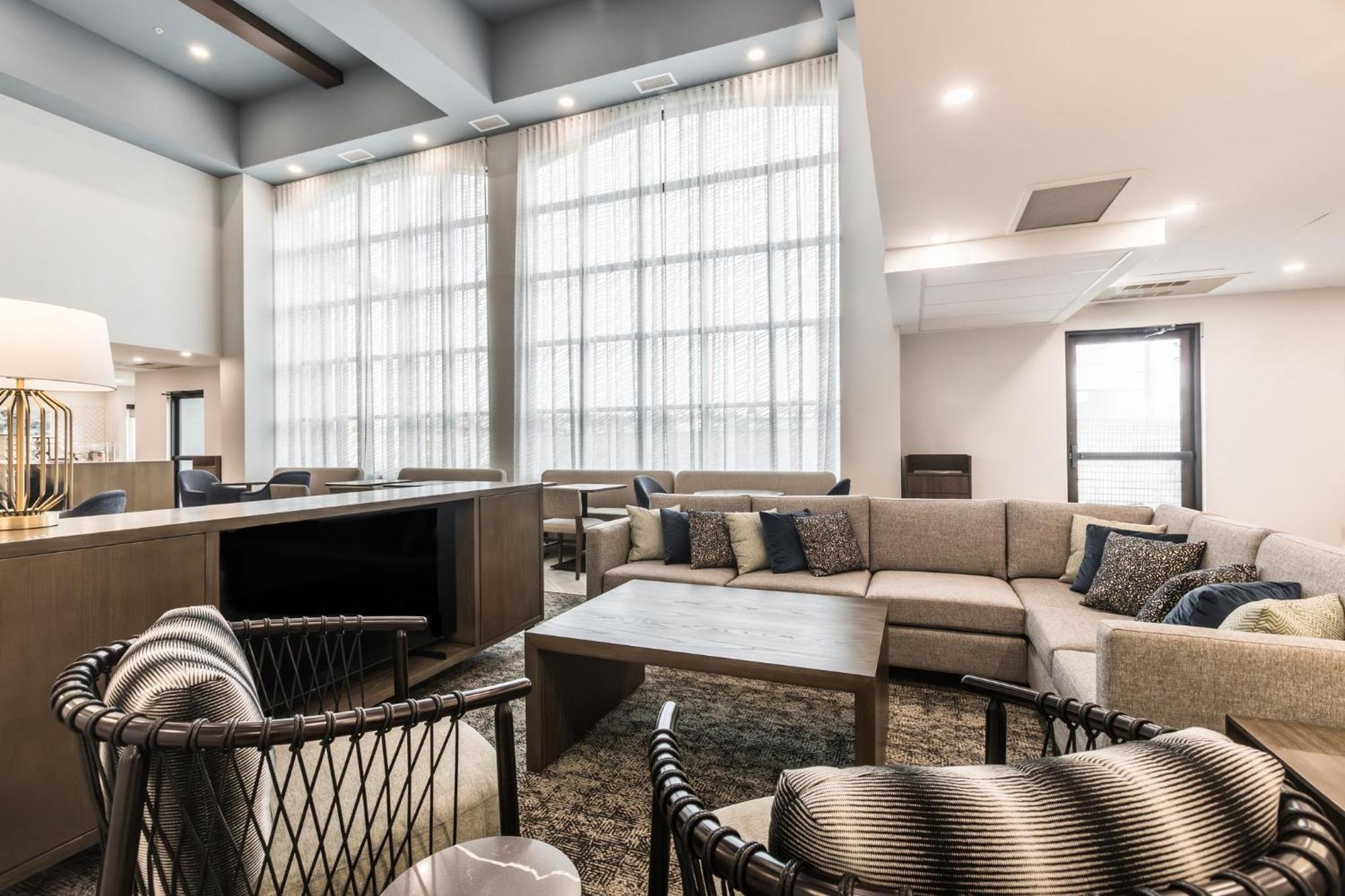 Staybridge Suites - Dawson Creek By Ihg 외부 사진