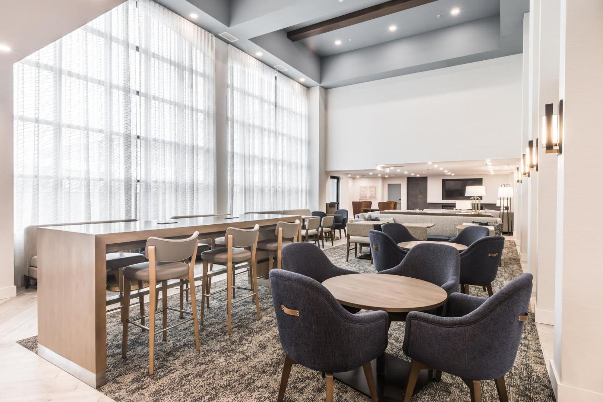 Staybridge Suites - Dawson Creek By Ihg 외부 사진