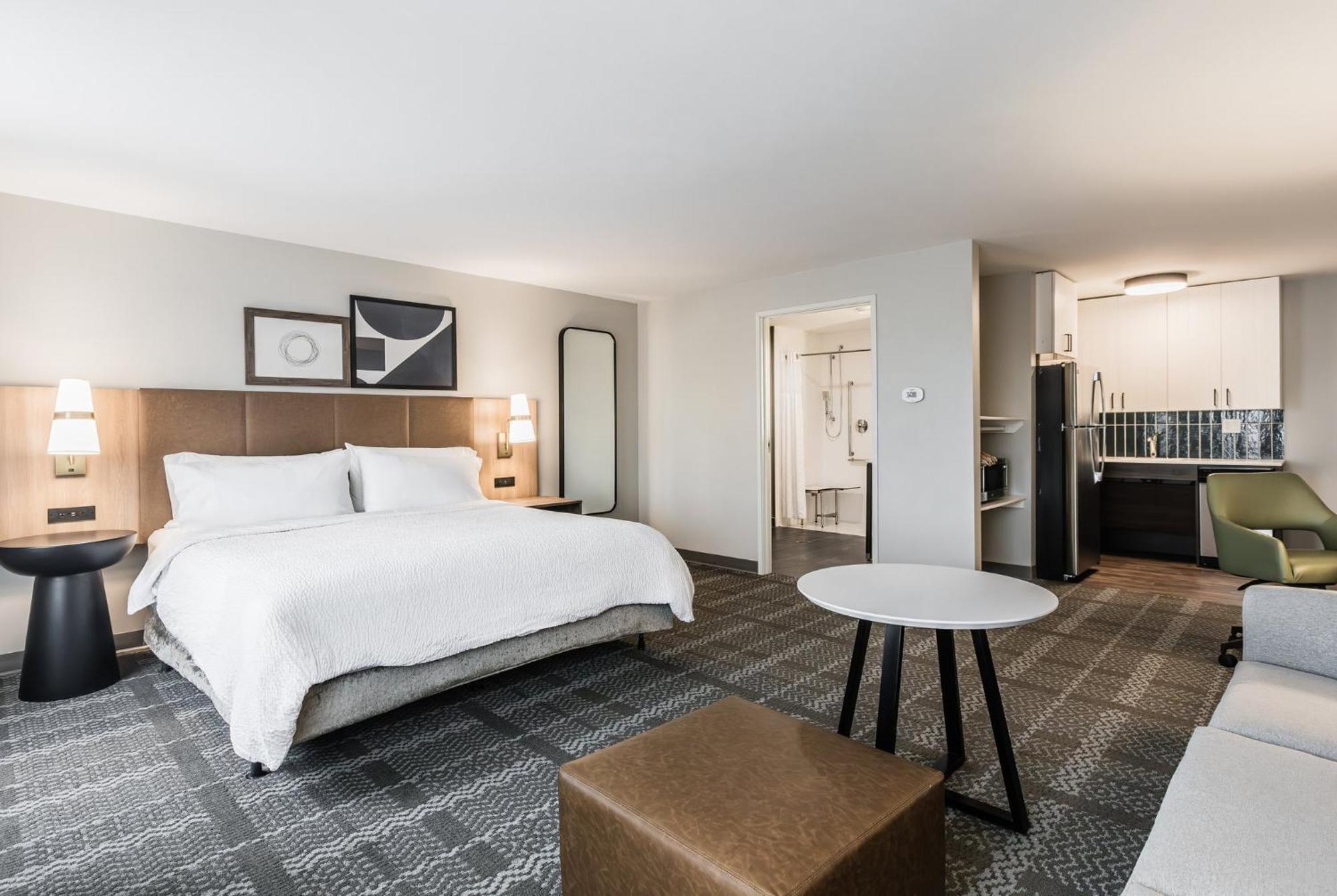 Staybridge Suites - Dawson Creek By Ihg 외부 사진